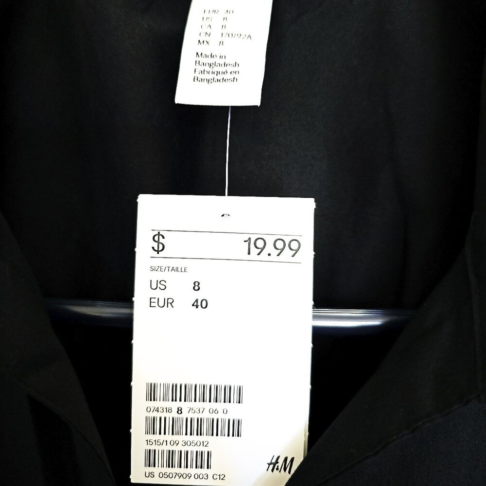 H&M Women's Button Down Collared V-neck Long Sleeve Black Dress Shirt - Picture 3 of 3